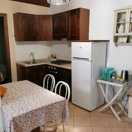 Farmház Pettinari *